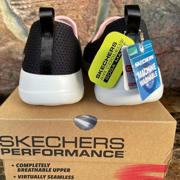 Skechers GOwalk Joy - Admirable Walking Sneakers - Picture 6 of 12